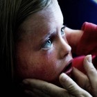 5летняя жительница Британии Аннабель Уайтхаус меняет кожу 14 раз на день