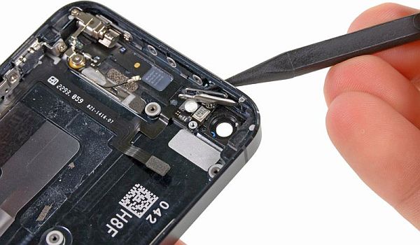 Тачскрин iPhone 5 не реагирует на прикосновения: причины повреждения